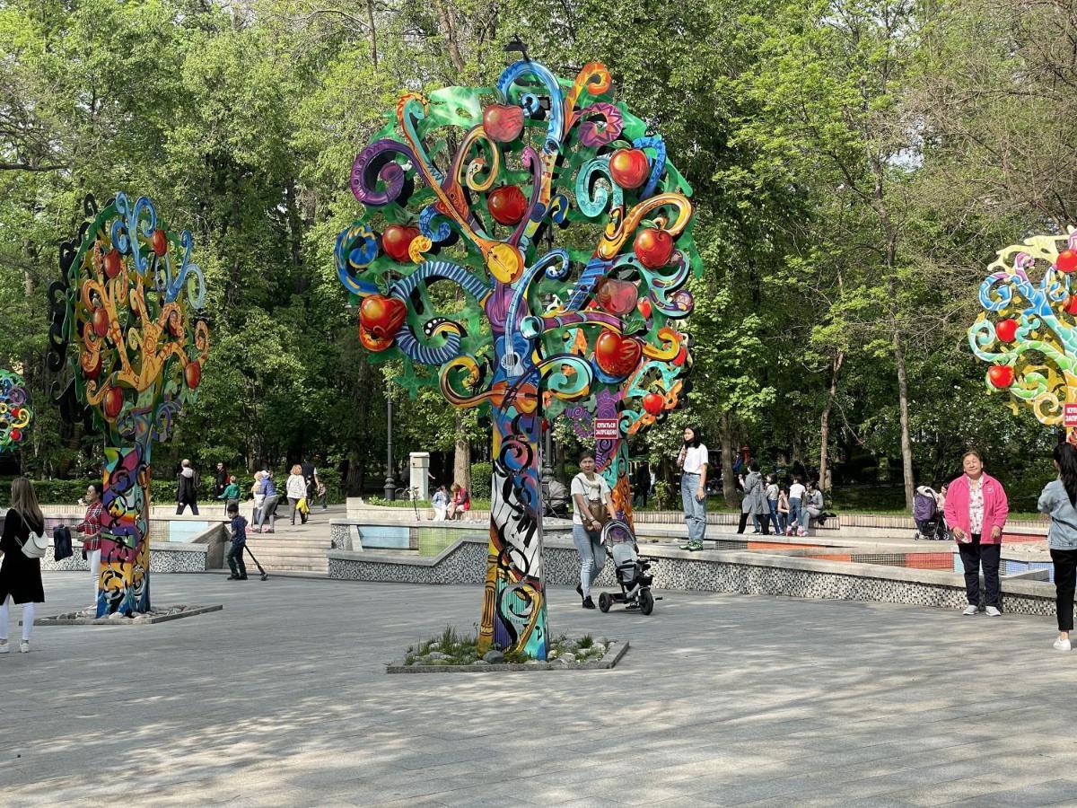 Апартаменты #2 Almaty Exterior photo