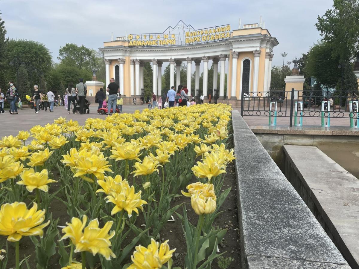 Апартаменты #2 Almaty Exterior photo